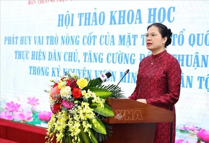 Phát huy vai trò nòng cốt của MTTQ Việt Nam trong thực hiện dân chủ, đồng thuận xã hội