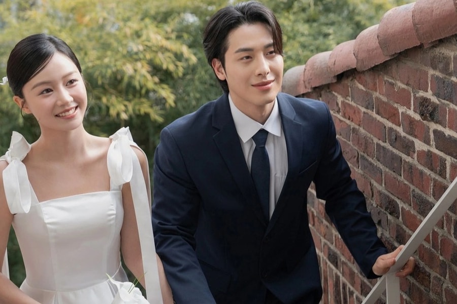 Ly hôn theo lời mẹ, tôi ghen đỏ mắt khi thấy vợ cũ tình tứ bên chồng mới