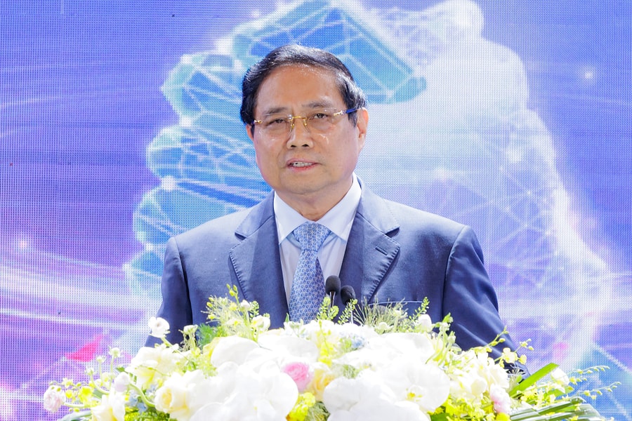 Thủ tướng: GDP năm nay có thể đạt mục tiêu tăng trên 8%