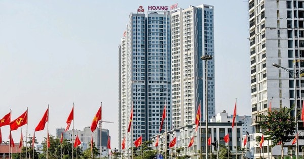 Cổ phiếu CRV tăng 20% trong ngày đầu niêm yết trên HoSE