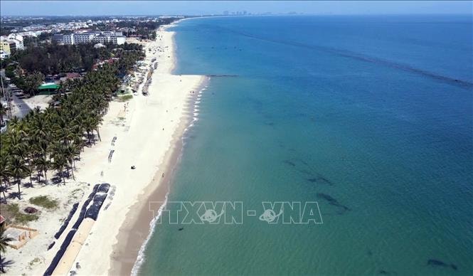 Bảo vệ dải lụa bờ biển miền Trung - Bài cuối: Cần bắt đúng bệnh