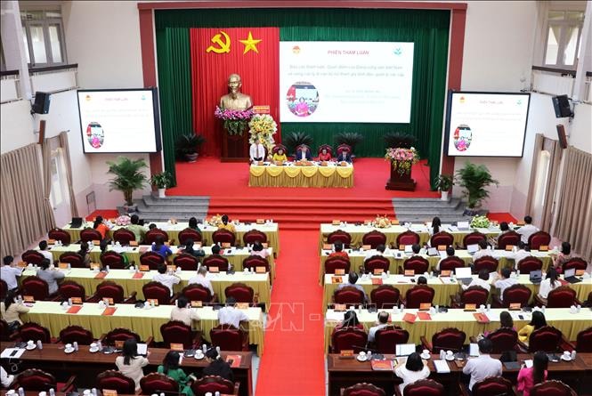 Phát triển đội ngũ cán bộ nữ lãnh đạo, quản lý vùng Đồng bằng sông Cửu Long trong thời kỳ mới