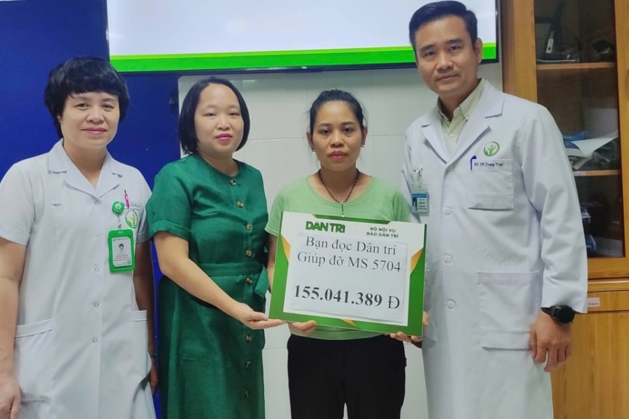 Bạn đọc giúp đỡ cậu bé ngủ ngồi 10 năm hơn 255 triệu đồng