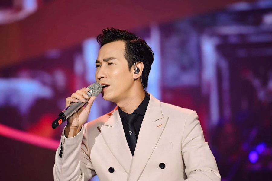 Lê Anh Dũng, Minh Chuyên kể chuyện tình yêu bằng âm nhạc mùa thu