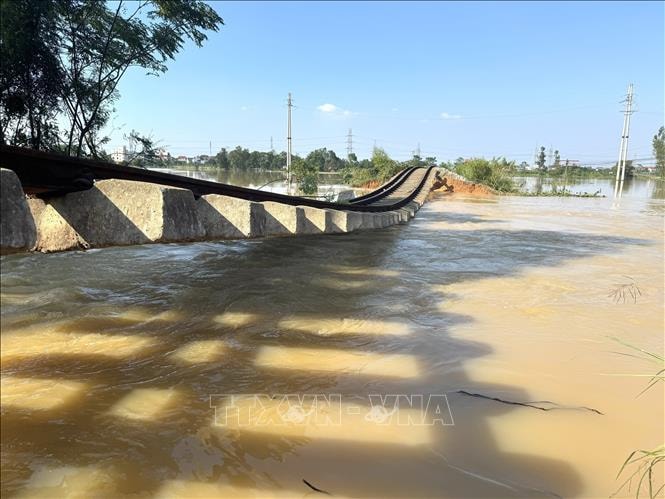 Tuyến đường sắt Hà Nội - Thái Nguyên dự kiến thông tuyến đêm 12/10