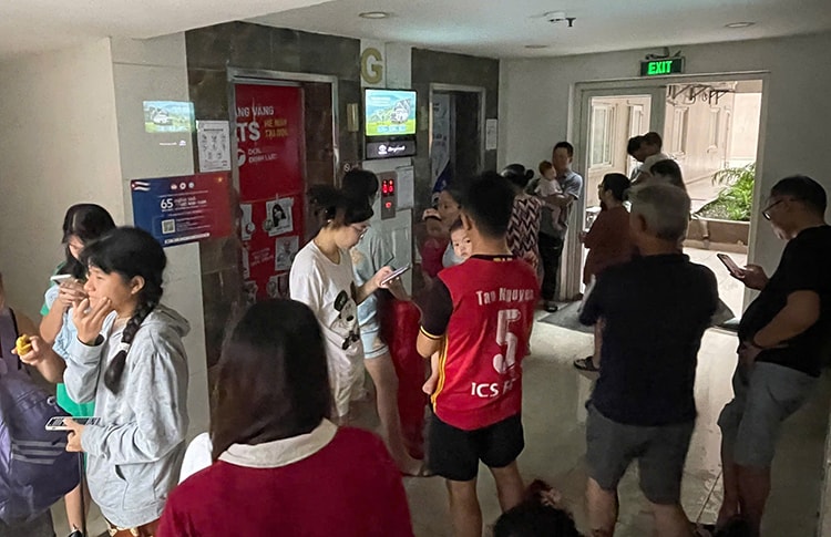 TP Hồ Chí Minh: Cháy căn hộ tầng 15 chung cư Tam Phú, cư dân hoảng loạn tháo chạy