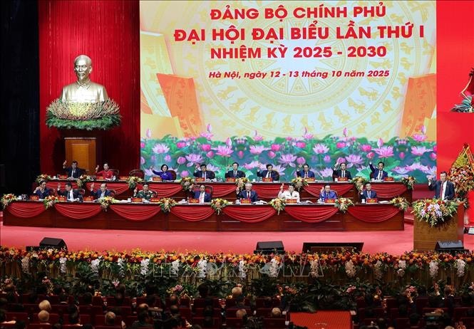 Tiến tới Đại hội XIV của Đảng: Bao nhiêu lợi ích đều vì dân