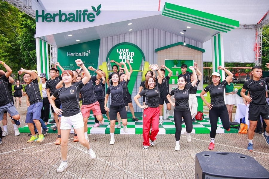 Hơn 1.300 người được tư vấn dinh dưỡng miễn phí