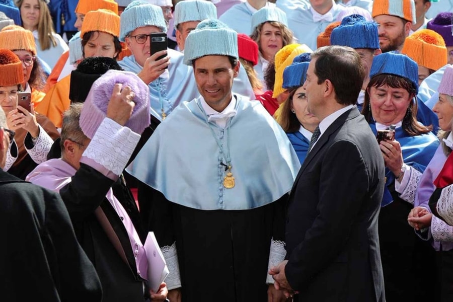 Cha mẹ từng ngăn Nadal dự Roland Garros