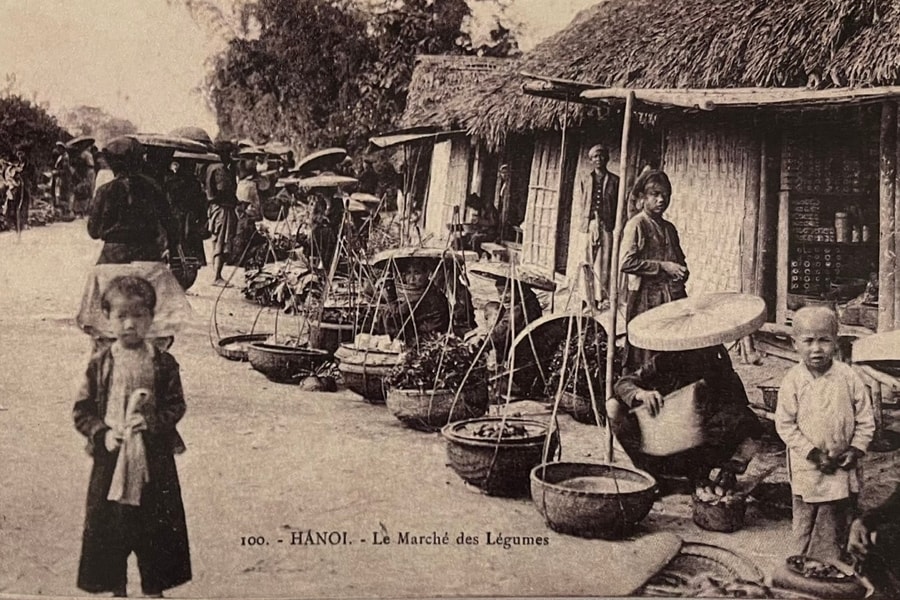 Cảnh chợ ở Hà Nội đầu thế kỷ 20