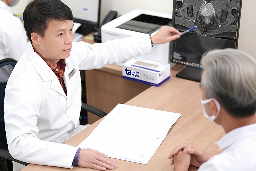 Chặn hormone testosterone triệt căn ung thư tuyến tiền liệt