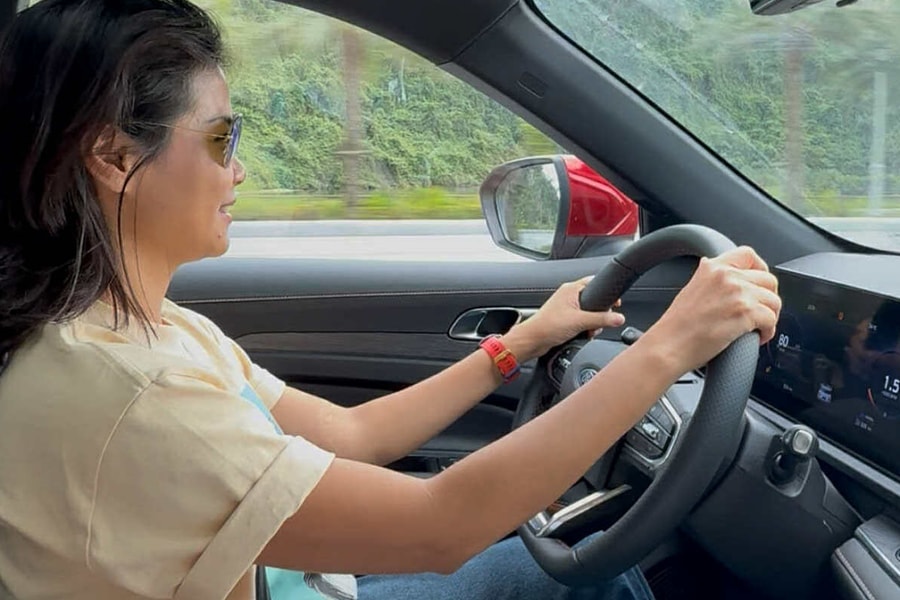 Trong lúc chờ cấp lại bằng lái xe, có được lái xe?