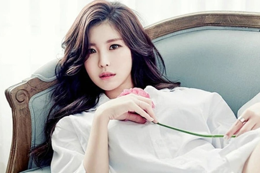 28 tuổi, tôi xinh đẹp, lắm tiền và yêu nhiều nhưng không cưới