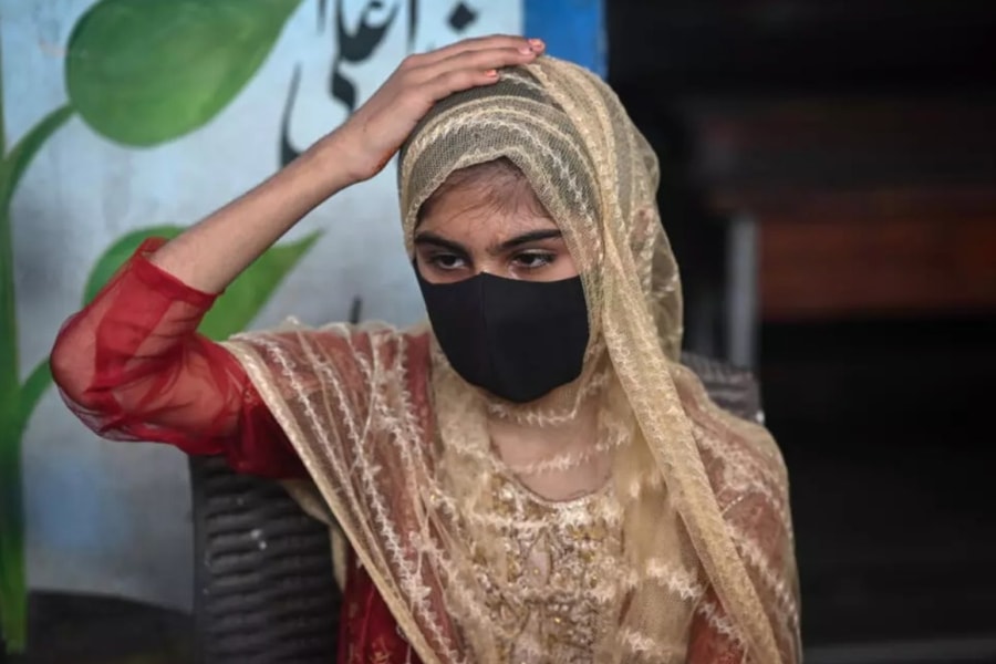 Những đứa trẻ 10 tuổi phải đi làm ôsin