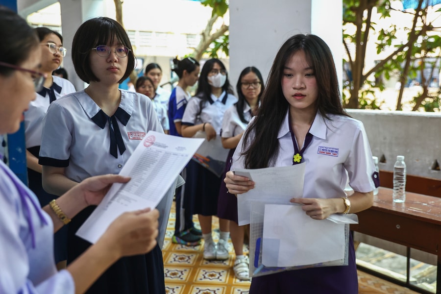 Bộ Giáo dục: Chưa thể sắp xếp đại học trực thuộc