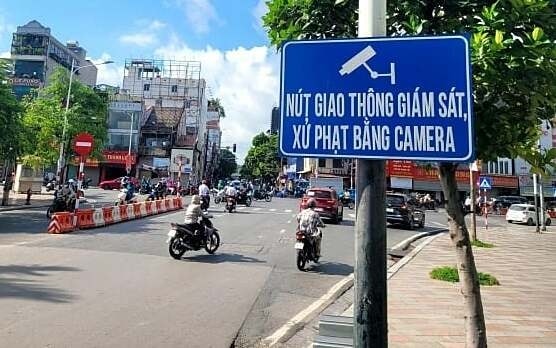 Có phải không nộp phạt nguội vi phạm giao thông, tiền sẽ trừ vào lương?