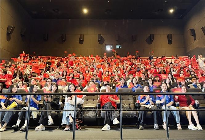 Khi âm nhạc và điện ảnh cùng kể chuyện Tổ quốc