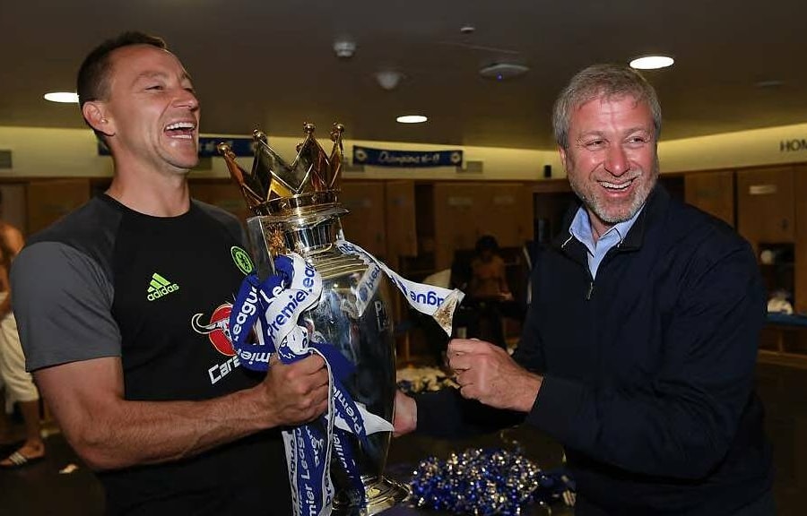 Terry: 'Thật ghê tởm sau những gì Abramovich phải chịu'