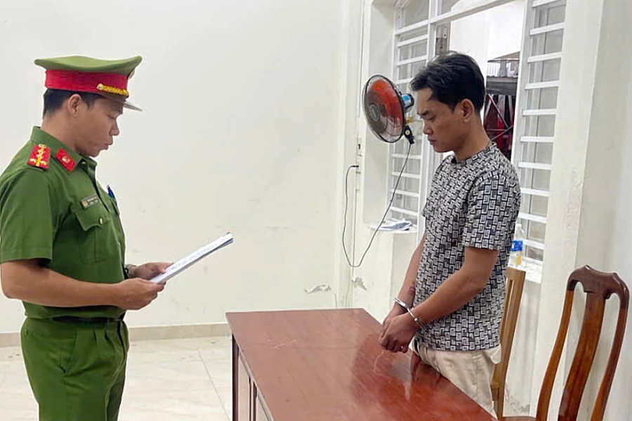 Người tạt xăng truy đuổi 'tình địch' ở Đà Nẵng bị bắt