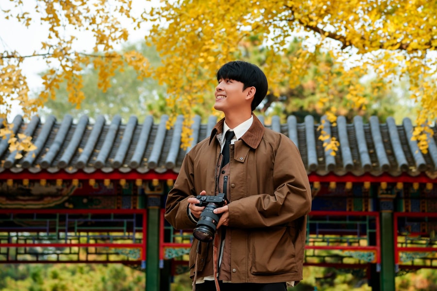 Khách Việt dành 12 ngày 'săn' mùa thu vàng ở Bắc Kinh