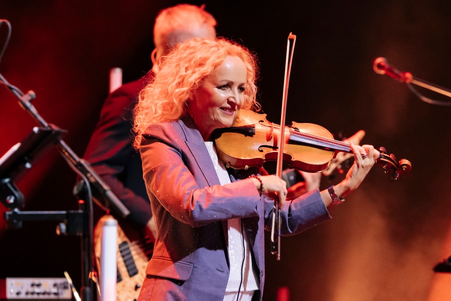 Đêm nhạc chữa lành của Secret Garden