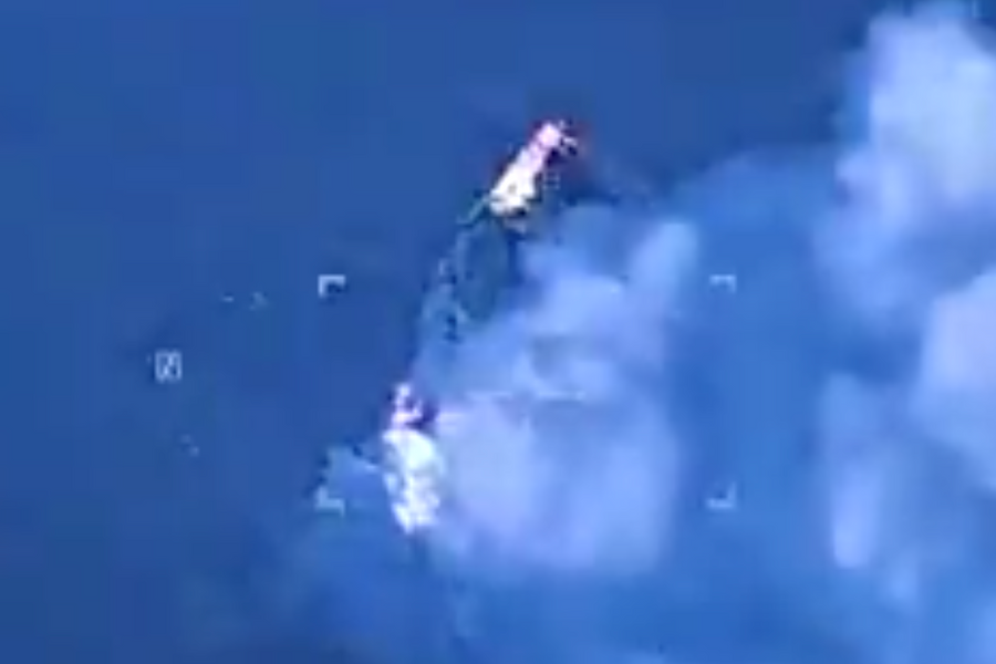 Mỹ tuyên bố bắn nổ 'xuồng chở ma túy của phiến quân Colombia'