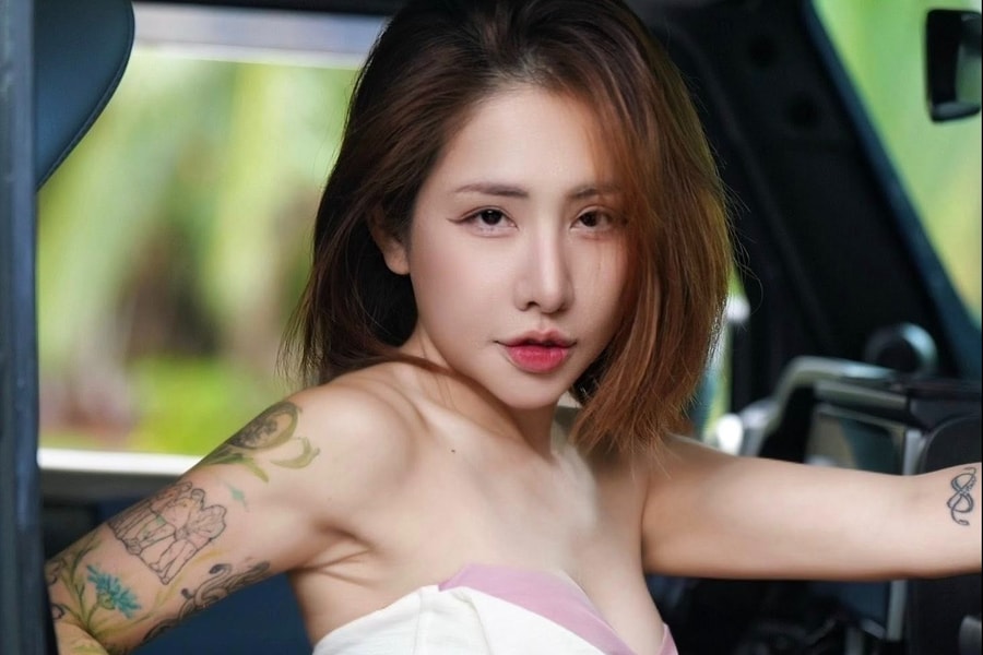 Ảnh gợi cảm của Du Uyên