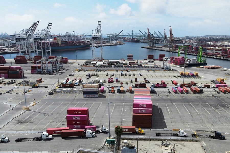 Thương chiến đẩy các nước tìm hợp tác ngoài 'quỹ đạo Mỹ - Trung'