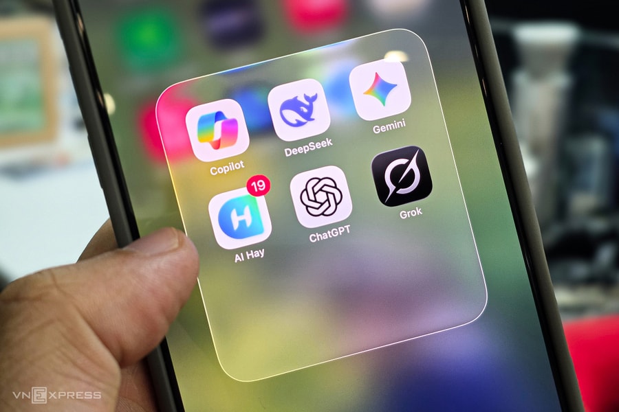 Người Việt dành gần 300 triệu giờ cho ứng dụng AI trong nửa năm