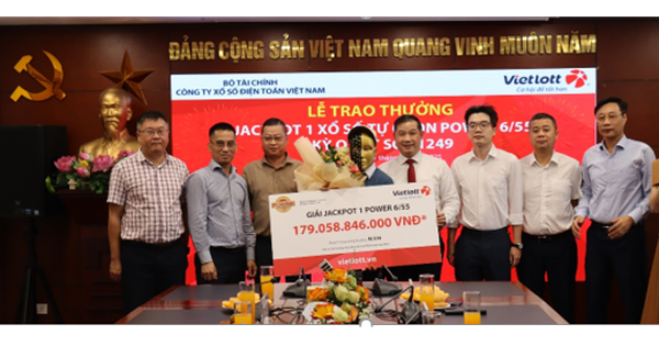 Một giáo viên tại Đà Nẵng trúng thưởng vé số Vietlott hơn 179 tỉ đồng