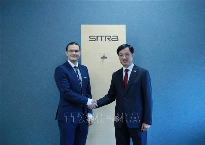 Việt Nam trao đổi kinh nghiệm với Quỹ Đổi mới sáng tạo SITRA và Công ty công nghệ vũ trụ ICEYE