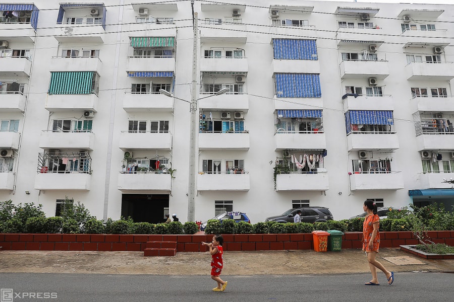 Nhiều người lo khó mua nhà ở xã hội dù được nới quy định