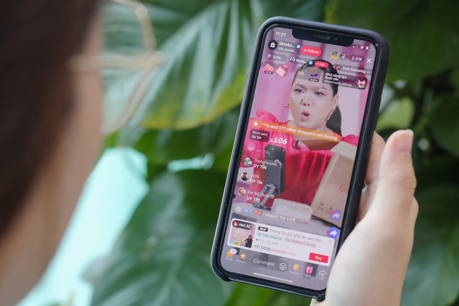 Đề xuất KOL cần công khai nội dung được quảng cáo, tài trợ