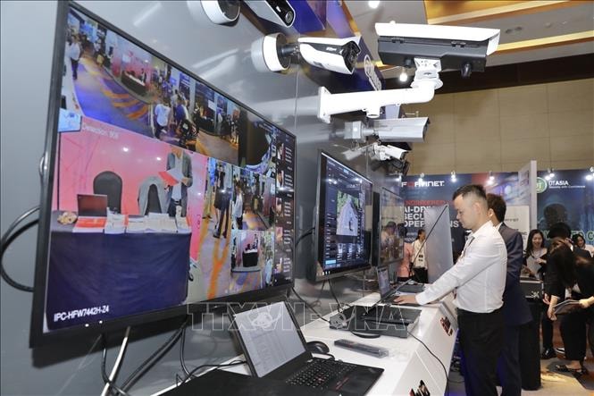 Người dân kỳ vọng xây dựng một không gian mạng an toàn