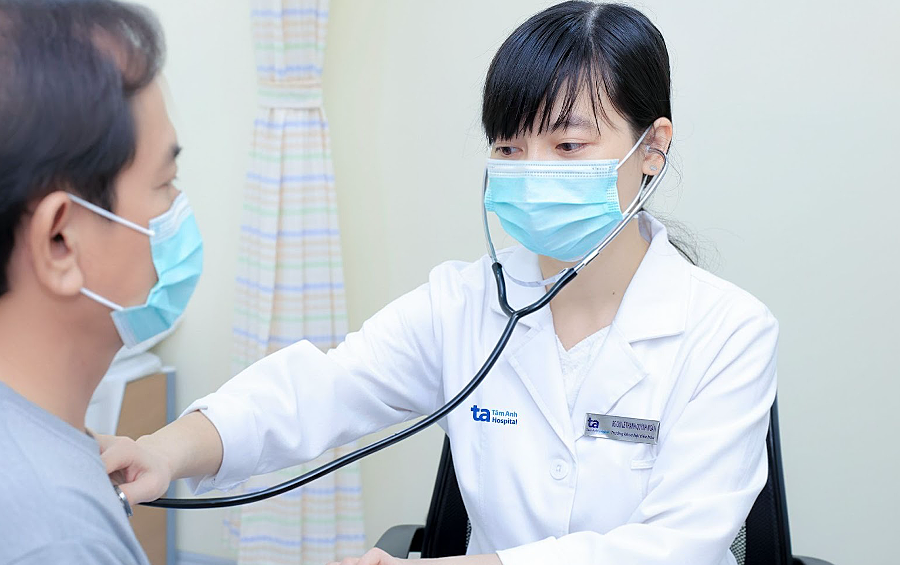 Vi khuẩn lao gây tắc ruột người đàn ông