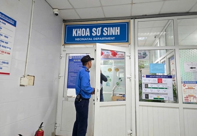 Giây phút kẻ cuồng loạn tấn công 7 người trong Bệnh viện Sản Nhi Nghệ An