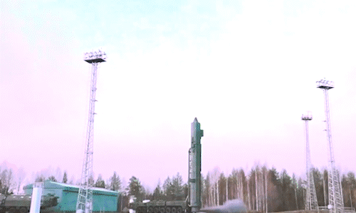 Khoảnh khắc 'bộ ba hạt nhân' Nga khai hỏa trong diễn tập