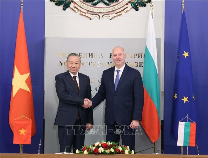 Tổng Bí thư Tô Lâm hội kiến Thủ tướng Bulgaria Rosen Zhelyazkov