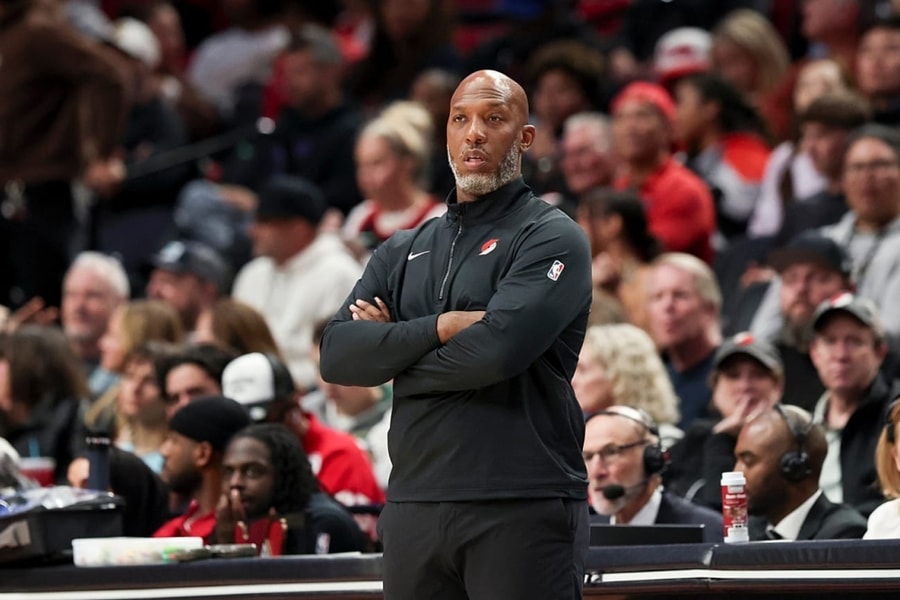 HLV và cầu thủ NBA bị bắt vì dính líu cá cược