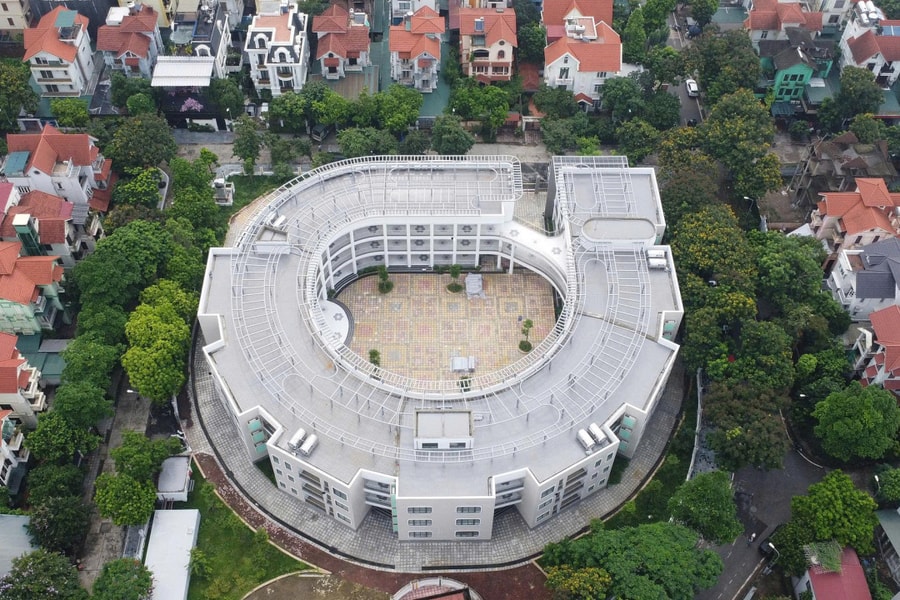 Trường mầm non công lập trăm tỷ ở điểm nóng dân số Thủ đô