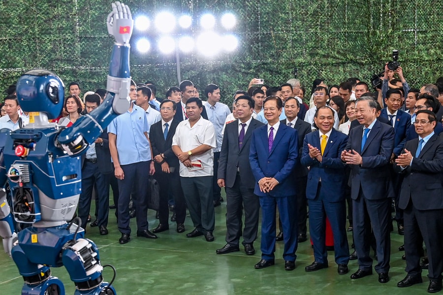 Lấy ý kiến về việc ưu tiên phát triển sản phẩm công nghệ chiến lược