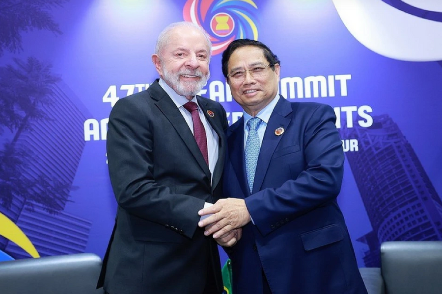 Thủ tướng tiếp xúc song phương trong khuôn khổ Hội nghị Cấp cao ASEAN 47