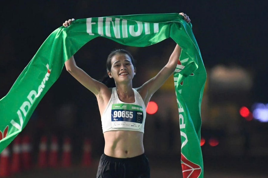 Hồng Lệ vô địch, Anh Khôi đánh bại Nguyễn Văn Lai ở giải marathon VPIM 2025