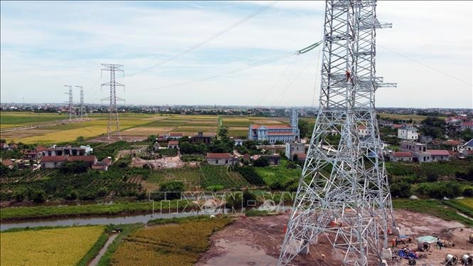Gấp rút hoàn thiện trạm biến áp 500kV Quảng Trị