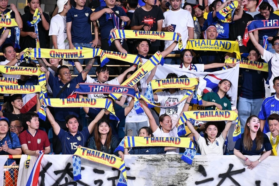 CĐV dọa tẩy chay tuyển Thái Lan