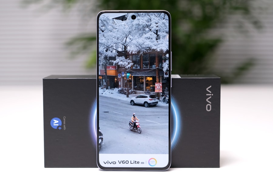 V60 Lite - smartphone có 'AI bốn mùa' rẻ nhất của Vivo