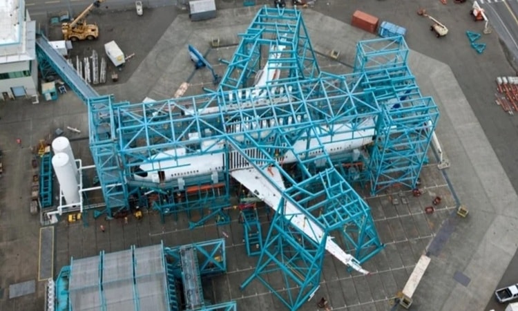 Cách Boeing kiểm tra độ bền của máy bay