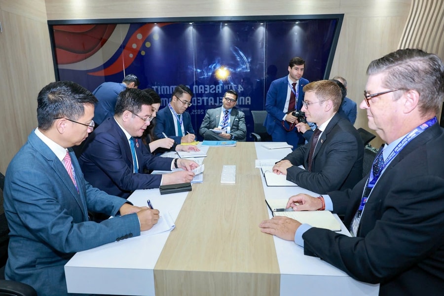 Thứ trưởng Ngoại giao Mỹ: Mỹ quan tâm hợp tác với Việt Nam về AI