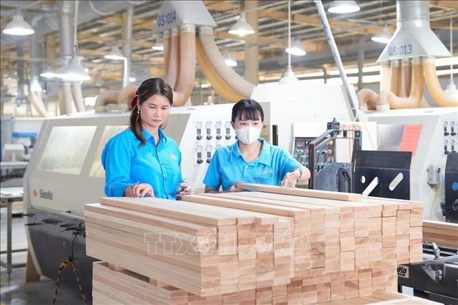 Người kết nối yêu thương, gắn kết người lao động với doanh nghiệp