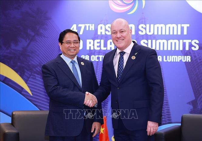 Thủ tướng Phạm Minh Chính gặp Thủ tướng New Zealand Christopher Luxon